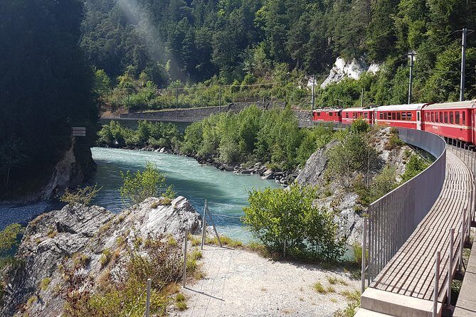Glacier Express Panoramic Train Round Trip in one Day Private Tour from Luzern - An In-Depth Look at the Glacier Express Round Trip from Lucerne
