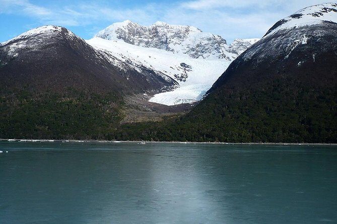 Glaciers Gourmet Perito Moreno Navigation Full Service & Transfer - Who Should Book This Tour?