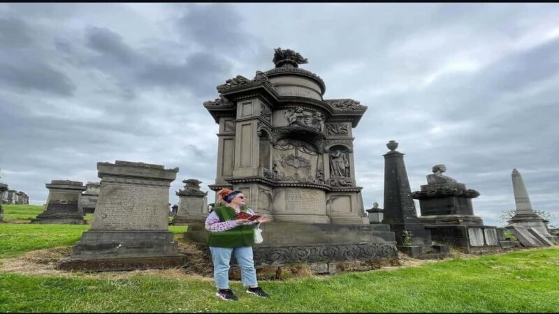 Glasgow Necropolis: Small Group Tour with Local Guide - A Deep Dive into the Glasgow Necropolis Small Group Tour