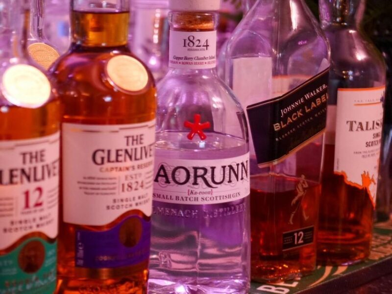 Glasgow: Whisky Flight at contemporary Scottish venue - Key Points