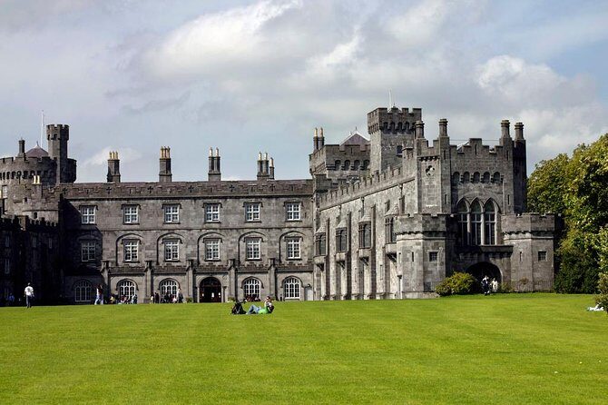 Glendalough Day Tour from Dublin: Including Kilkenny City - Exploring Kilkenny: A Medieval Gem