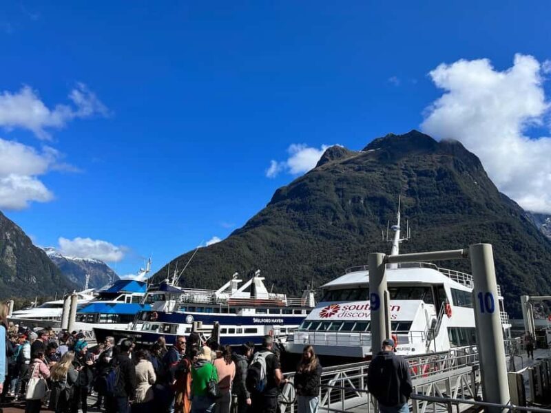 Glenorchy | Milford Sound Helicopter Tour & Scenic Cruise - Exploring the Milford Sound Helicopter & Cruise Experience