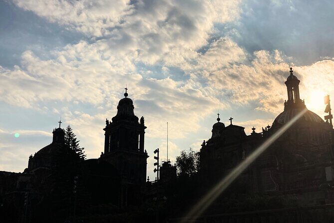 Glimpse MX City: Local Eats, Flower Market & Historic Streets - The Bottom Line: Is This Tour Right for You?