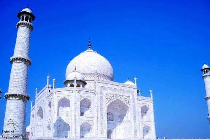 Glimpses of Taj Mahal - Summary