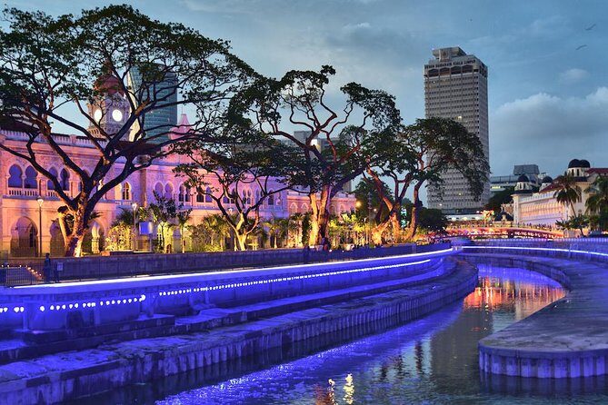 Glittering Night at Lake Symphony, River of Life & Saloma Bridge - A Detailed Look at the Night Tour Experience
