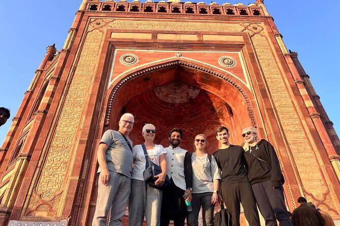 Glories of the Past-3 Day Tour to Delhi Agra Fatehpur-Taj & More - Who Will Love This Tour?