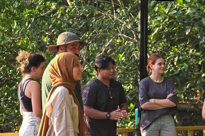 Glow-in-the-Dark Mangrove Adventure Night Safari Plus Dinner - FAQs