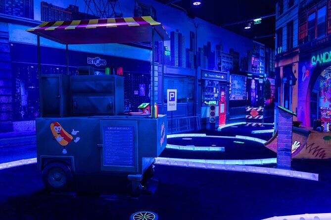Glow In The Dark Mini Golf Course in Maribor - What Makes the Neon Mini Golf Unique?