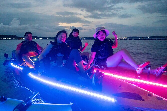 Glow Kayak Night Adventure in the Mangroves - A Night Out on Singapore’s Glowing Waterways: The Glow Kayak Night Adventure in the Mangroves