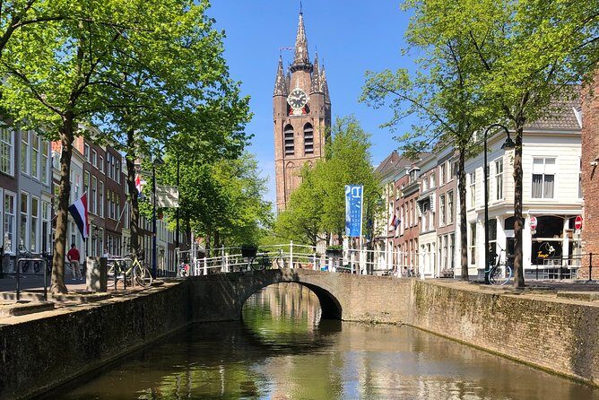 Go cycling through Delft! Culturally relaxed with a professional guide! - FAQ