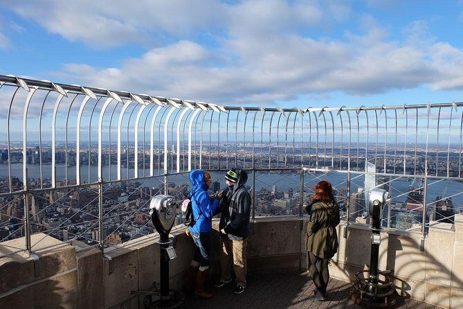 Go Up The Empire State Building & 3h Manhattan Walking Tour - Discover New York’s Hidden Gems and Iconic Skylines: A Complete Review of the "Go Up The Empire State Building & 3h Manhattan Walking Tour"