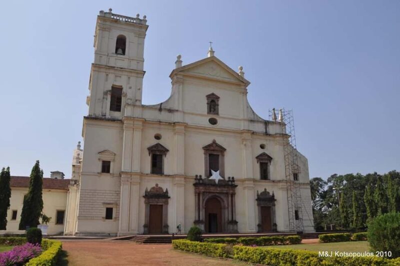 Goa in Full Flavor: Forts, Feni & Waves with breakfast - A Practical Look at Goa in Full Flavor: Forts, Feni & Waves with Breakfast
