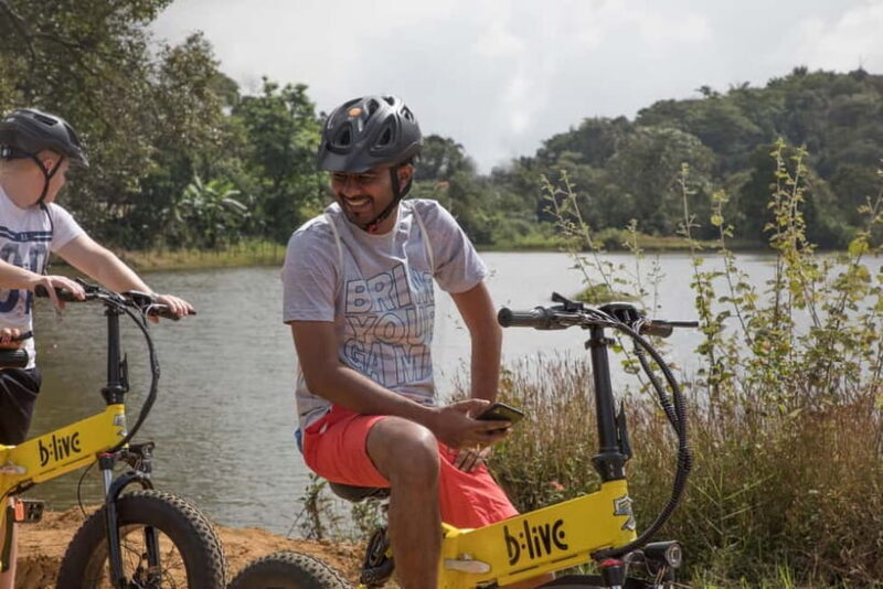 Goa: Old Goa and Divar Island E-Bike Tour with Snacks - The Food and Community Experience