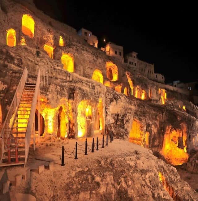 Göbekli Tepe & anlurfa City Tour 2 Day 1 Night - Exploring the Tour in Detail