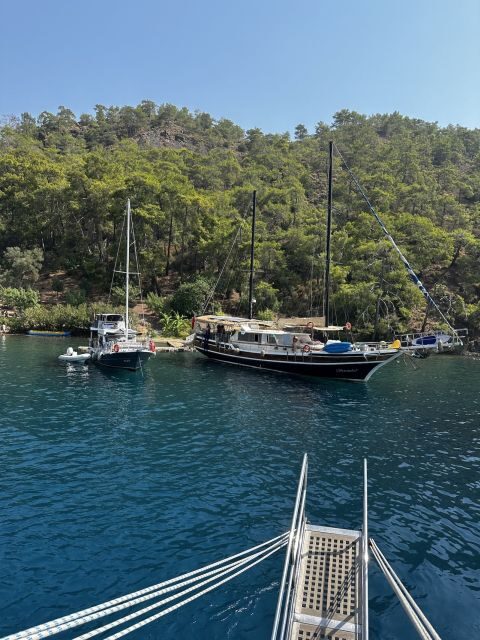 Gocek: Yacht Trip and 12 Island Full-Day Tour with Lunch - Authentic Experiences and Authentic Food
