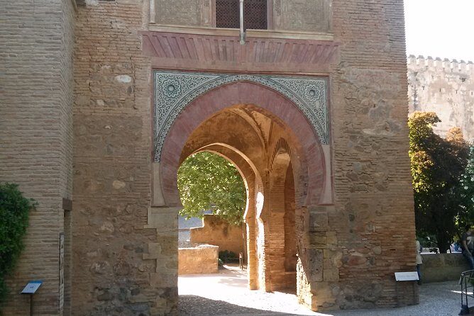 Going to Alhambra? 3 hrs Private Tour! Skip the long lines to visit the Alhambra - Frequently Asked Questions