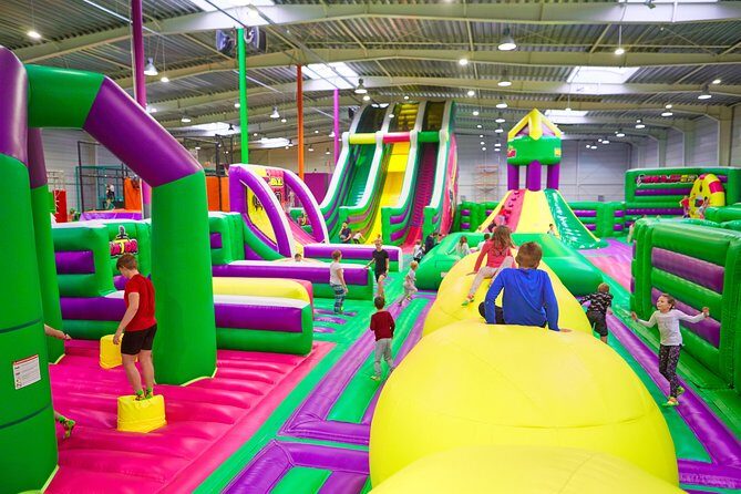 GOjump MEGAPARK Kraków-Sikorki 1h ticket: GOair Inflatable Park - A Closer Look at GOjump MEGAPARK Kraków-Sikorki