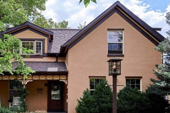 Gold Beer and the Rockies: Audio Walking Tour of Golden's Past - Starting Point: Golden Welcome Center