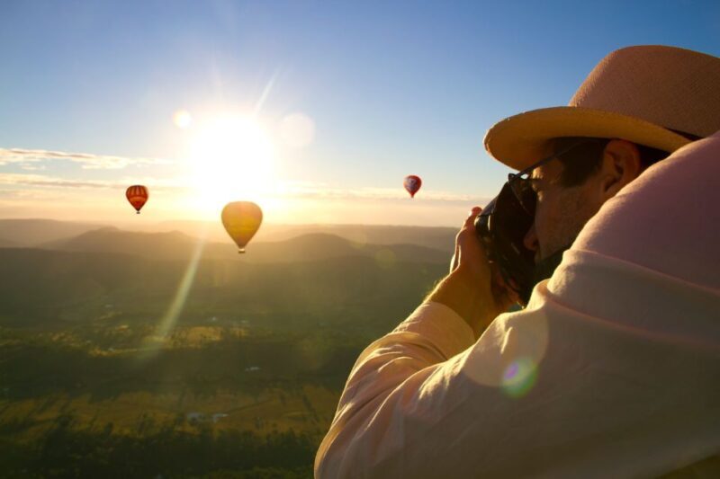 Gold Coast: Hot Air Balloon Flight and Vineyard Breakfast - The Experience in Detail