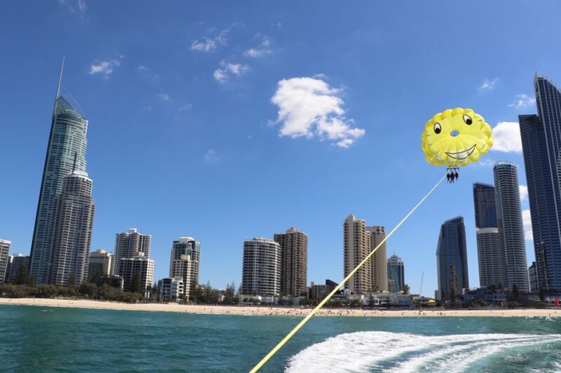 Gold Coast: Parasailing in Surfers Paradise with Free Photos - Key Points