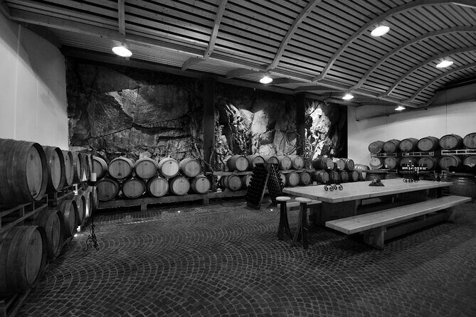 GOLD EXPERIENCE - Winery tour & tasting at Villa Corniole - An Authentic Insight into Villa Corniole’s Gold Experience