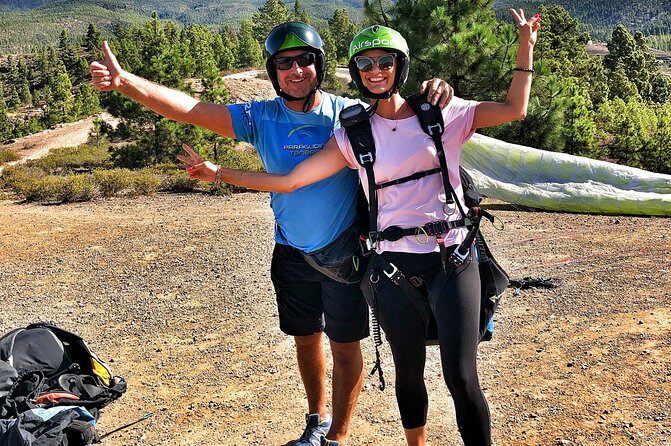 GOLD paragliding flight including videos/photos, t-shirt and a bottle of Cava - FAQ
