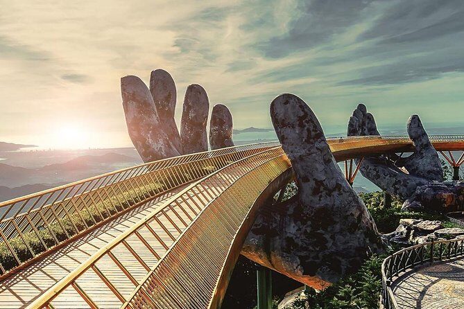 Golden Bridge - Ba Na Hills Daily Ingroup Trip with Local Experts - Transportation and Logistics