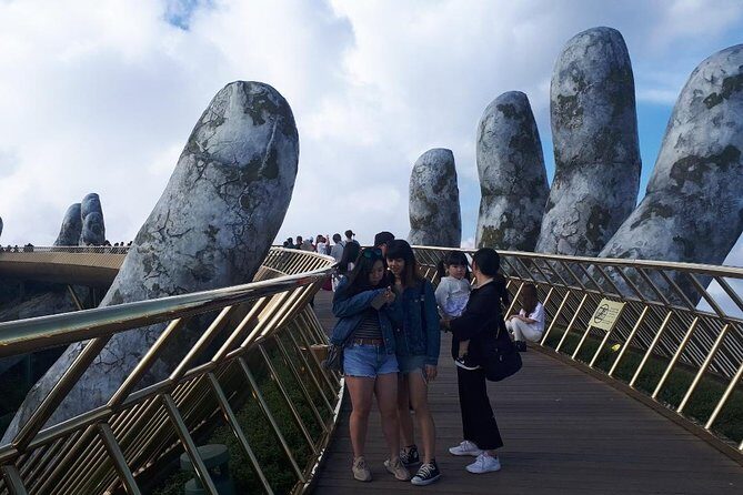 Golden Bridge trip and buffet lunch in the Bana Hills in Da Nang city - FAQ