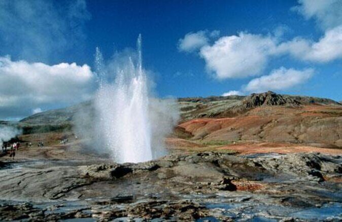 Golden Circle and Sky Lagoon Geothermal Spa Tour from Reykjavik - Experience the Best of Iceland in One Day: Golden Circle and Sky Lagoon Tour from Reykjavik