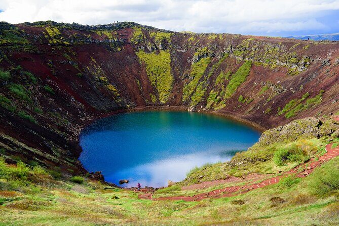 Golden Circle of Iceland, small group, Russian-speaking guide - Exploring the Golden Circle of Iceland: An Authentic Small-Group Adventure with a Russian-Speaking Guide
