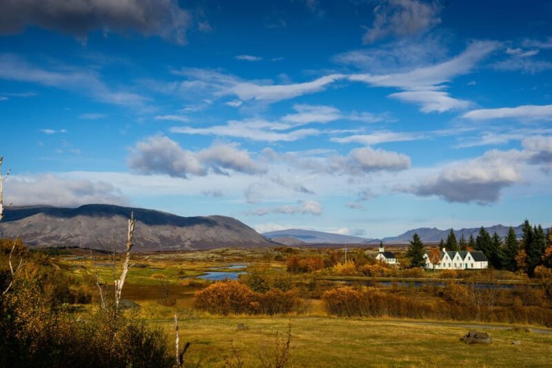 Golden Circle: Private Tour for up to 7 PAX /7 Hours/ - An In-Depth Look at the Golden Circle Private Tour