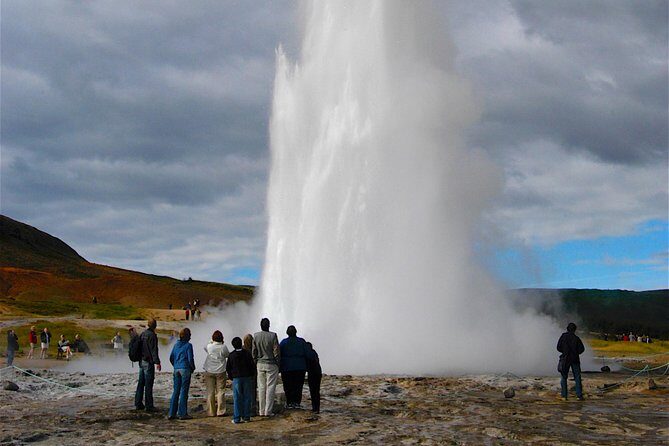 Golden Circle & Secret Lagoon & Friðheimar (lunch included) - PRIVATE TOUR - Key Points