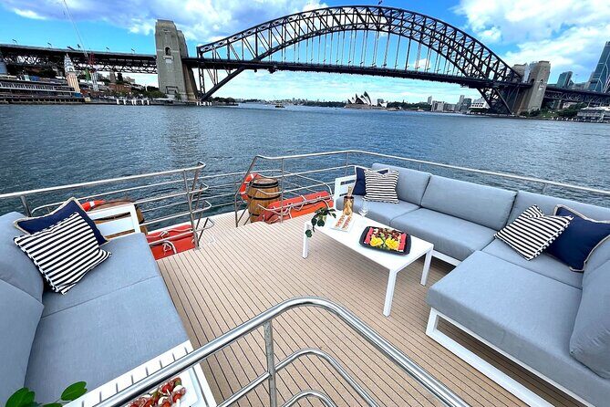Golden Glow Sunset Sydney Harbour Cruise - Experience the Magic of Sydney Sunset from the Water