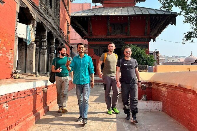 Golden Hour in Varanasi Sunset Walk and Ganga Aarti - A Detailed Look at the Tour Experience