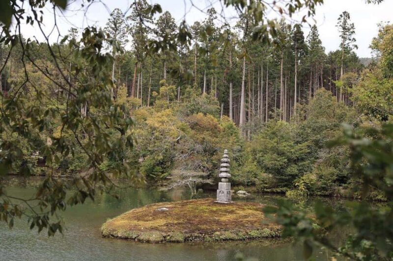 Golden Reflections: Morning at Kinkaku-ji & Zen Gardens - FAQs