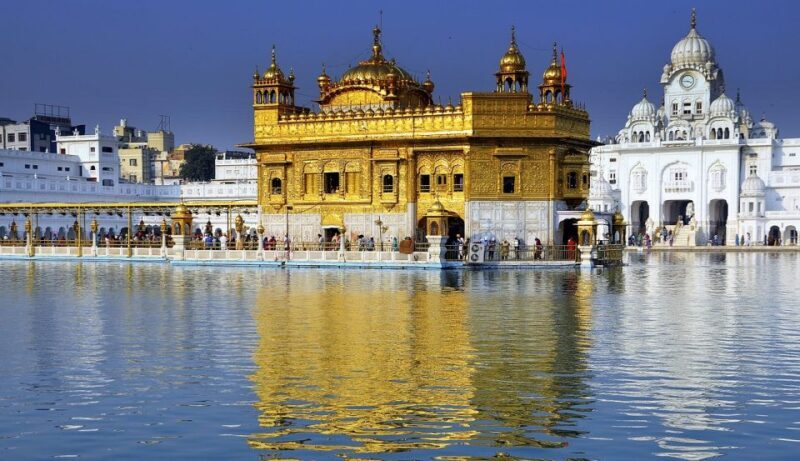 Golden Temple & Wagah Border in Amritsar with Lunch - Exploring the Golden Temple: A Spiritual and Architectural Marvel