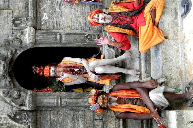 Golden triangle & The Burning city Varanasi 9 Nights - Authenticity & Local Insights