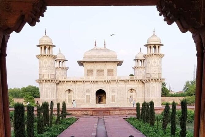 Golden Triangle Tour with Khajuraho and Varanasi - An In-Depth Look at the Tour Experience