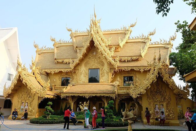 Golden Triangle, White, Black, Blue Temple Full Day Tour From Chiang Mai - Who Should Consider This Tour