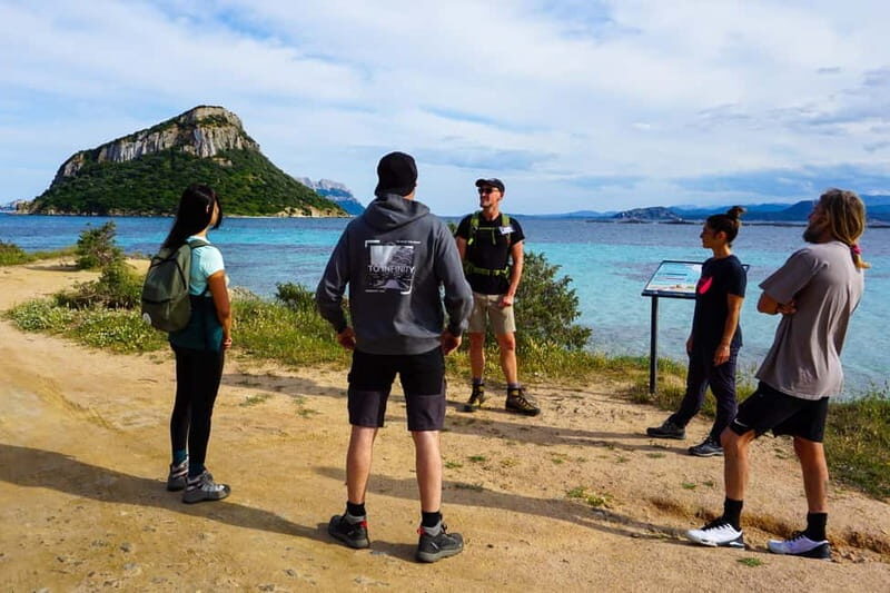Golfo Aranci: Guided panoramic hike with aperitif and photos - A Closer Look at the Experience