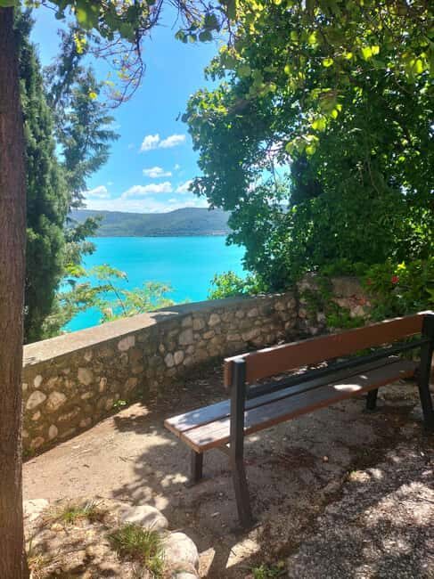 Gorges du Verdon: lavenders, canyon boat picnic & villages - Authenticity and Value