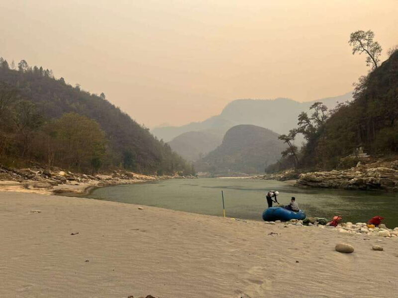 Gorkha: Honey Hunting Experience in Larpak - Gorkha: Honey Hunting Experience in Larpak