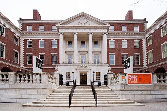 Gossip Girl Uptown Filming Locations Tour in a Vintage Car - In-Depth Breakdown of the Itinerary