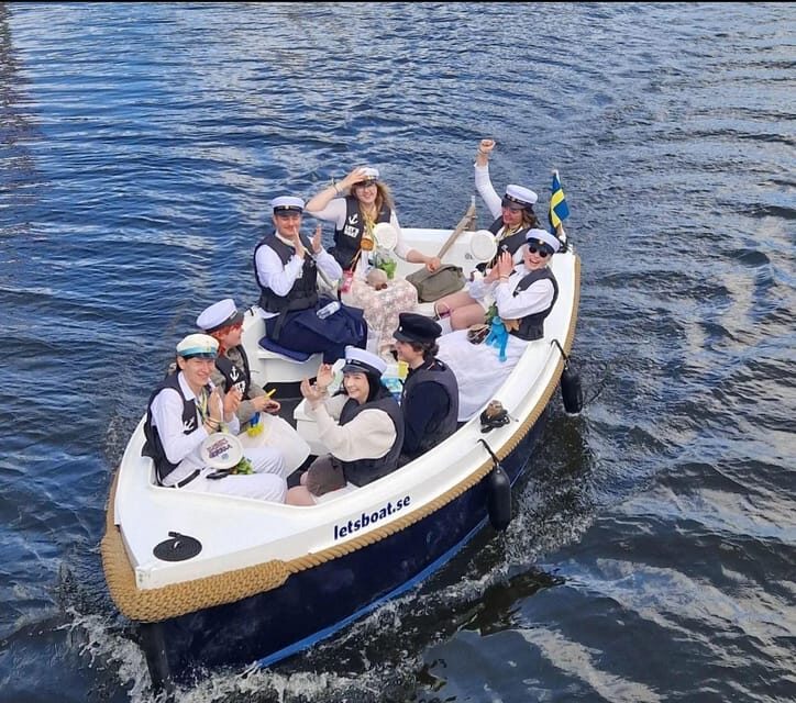 Gothenburg city center: Electric selfdrive boat tour - Why Choose the Gothenburg Electric Self-Drive Boat Tour?