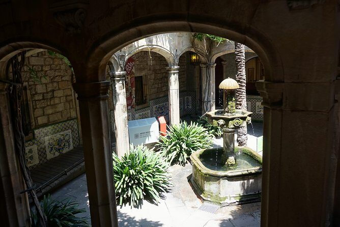 Gothic Quarter & Beyond: Leisurely Local Discoveries - FAQ