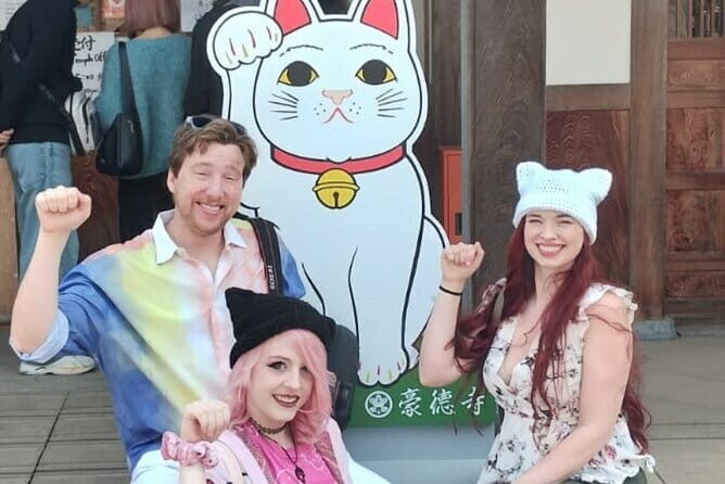 Gotokuji Temple Walking Tour with Numerous cat statues - Exploring Gotokuji Temple: Japan’s Cat-filled Hidden Gem
