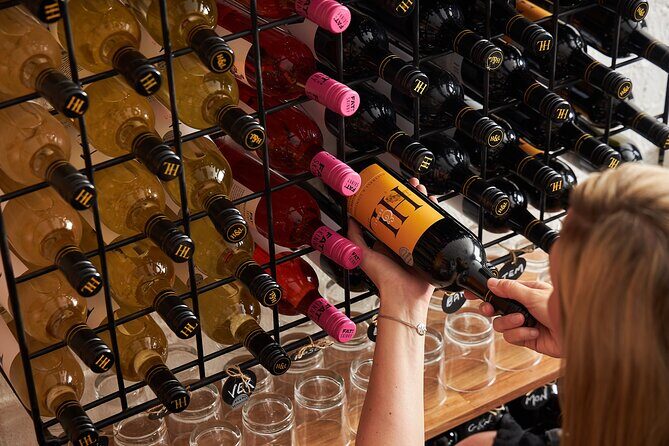 Gourmet Grazing Platter & Wine Tasting Experience for 2 - A Close Look at the Experience