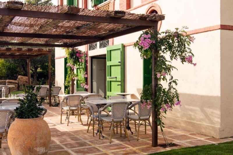 Gourmet Winery Tour: Wine Tasting and 8-Course Gourmet Menu - A Taste of Catalonia: Gourmet Winery Tour with Wine & Food Pairing