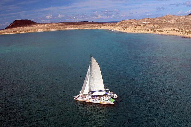 Graciosa Marine Reserve Catamaran Day Trip with Transfers - Why This Tour Offers Good Value