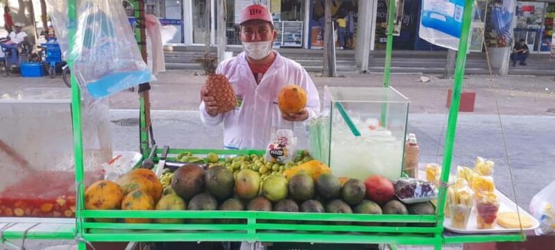 Graffiti tour with street food Tastings - Artworks & Artists: A Deep Dive